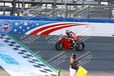 media/Jan-22-2023-Fastrack Riders (Sun) [[8956088f29]]/Level 3/Session 1 (Start Finish)/